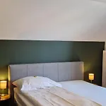 & Bistro Pele-mele ברן