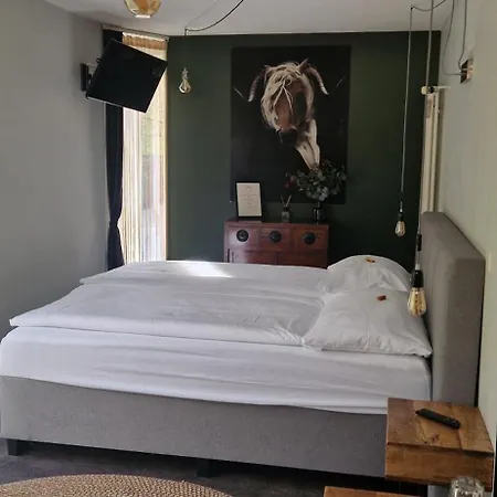 Hotel Landhaus Hotel 3*