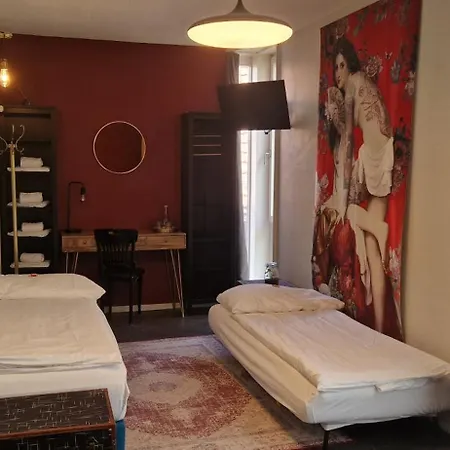 & Bistro Pele-mele فندق برن
