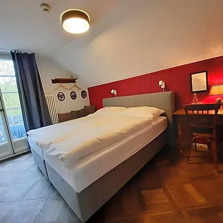 & Bistro Pele-mele 3* Bern