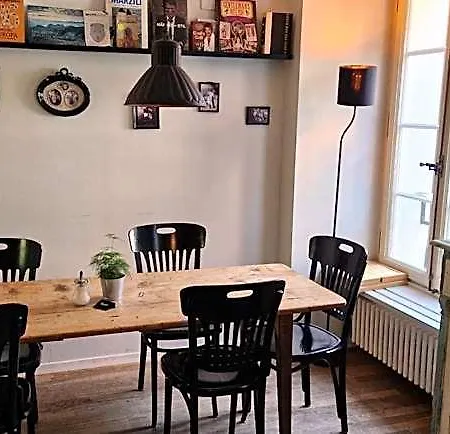 & Bistro Pele-mele فندق برن